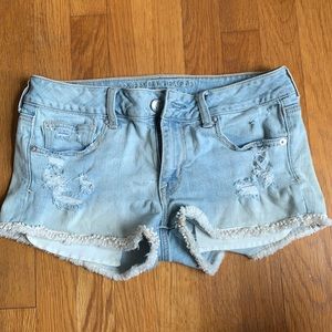 American Eagle light wash shortie shorts
